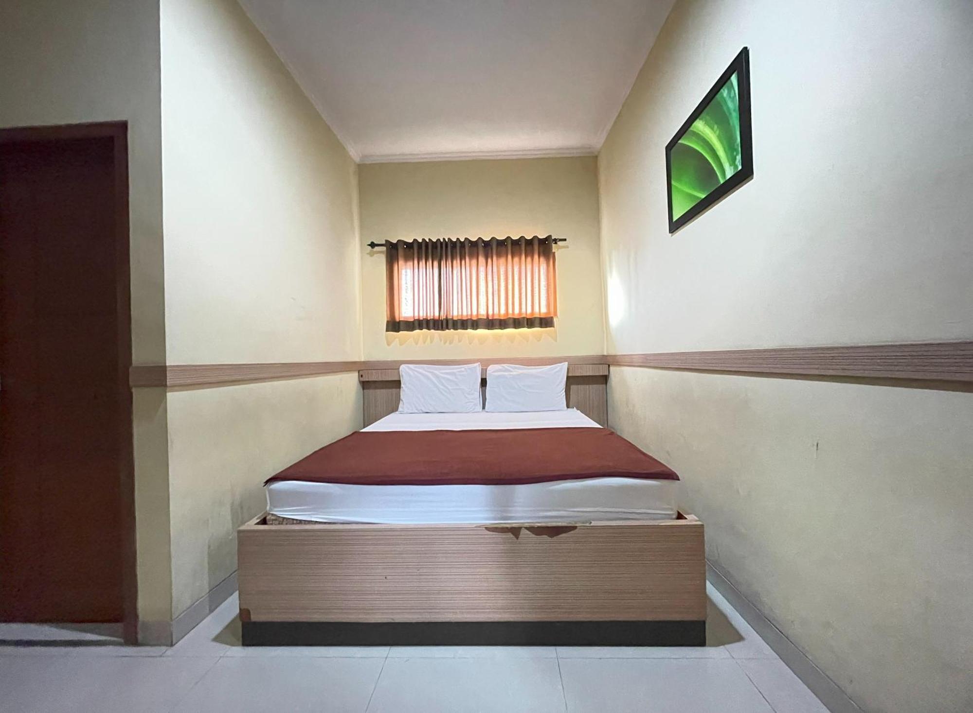 Hotel Cemara Hijau Bandung Eksteriør billede