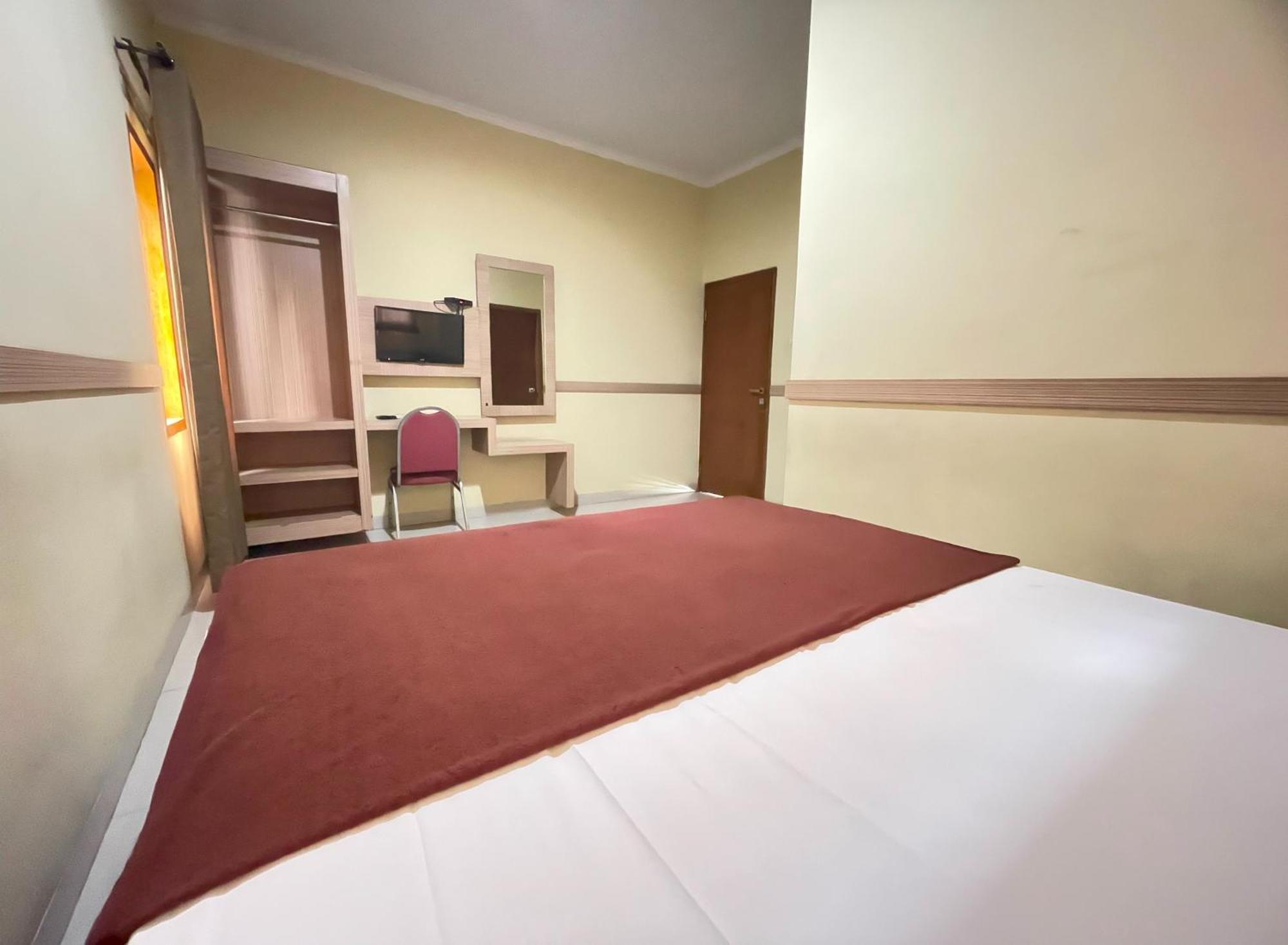 Hotel Cemara Hijau Bandung Eksteriør billede