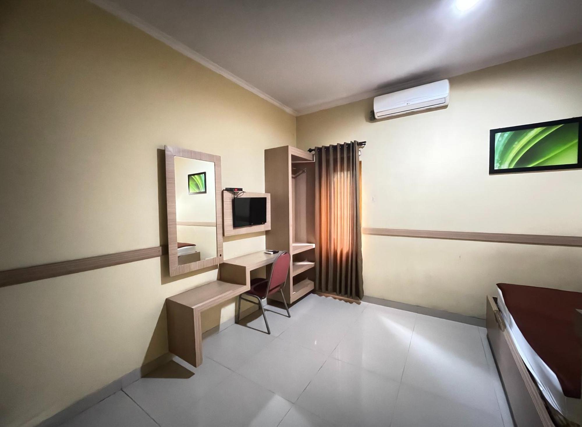 Hotel Cemara Hijau Bandung Eksteriør billede