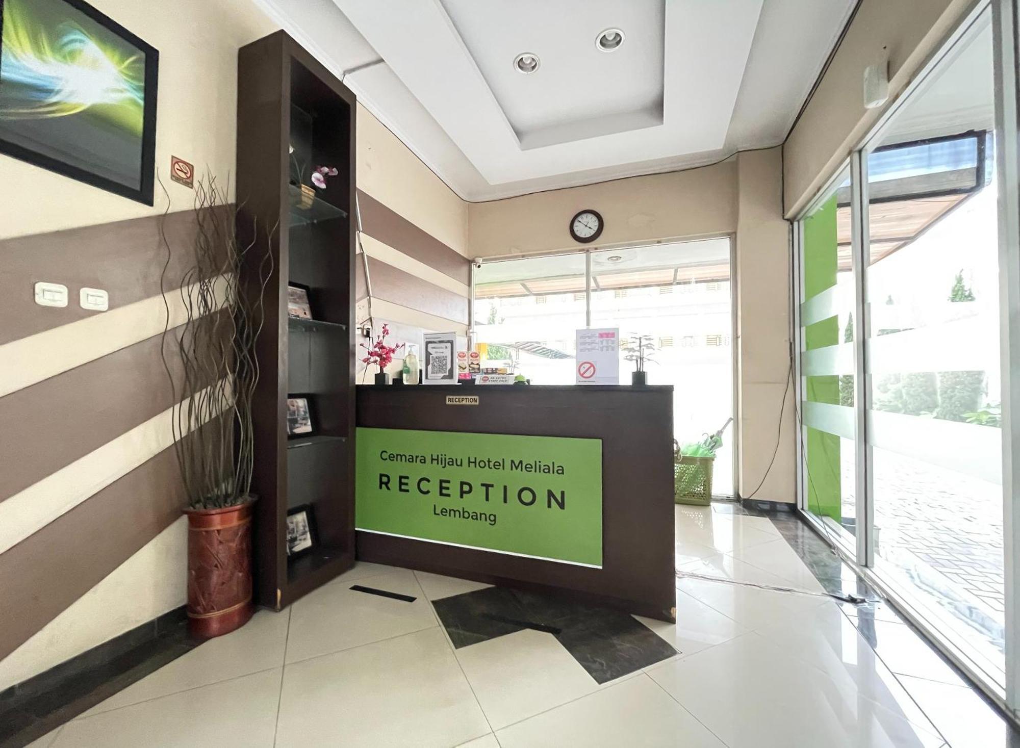 Hotel Cemara Hijau Bandung Eksteriør billede